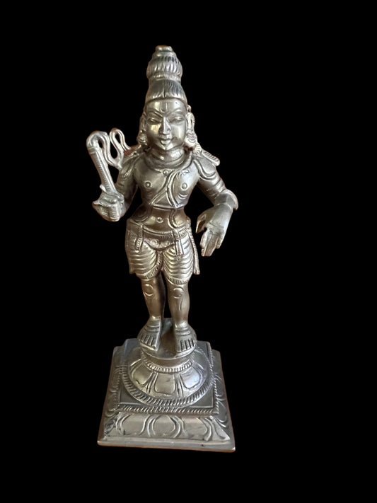 Krishna bronze,beautiful countenance, holding his flute