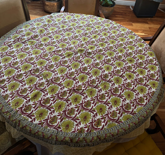 Round dining table covers
