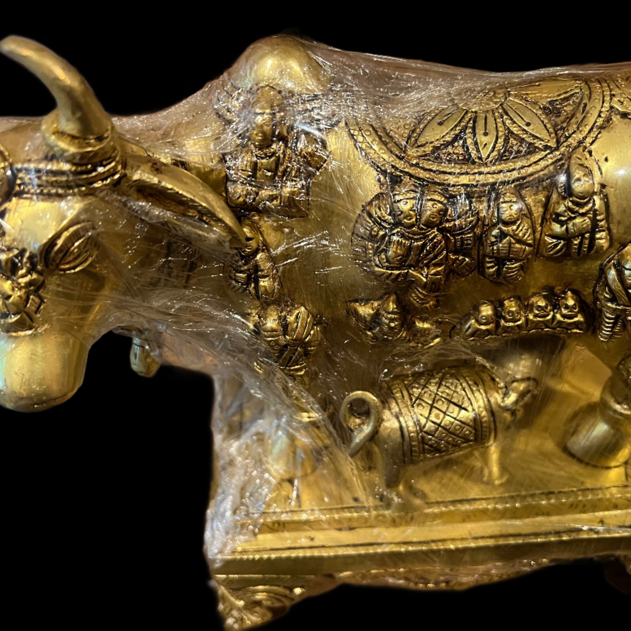 Kamadhenu the heavenly cow that is always giving ... wealth, food, prosperitiy and abundance, bronze with beautiful embellishments