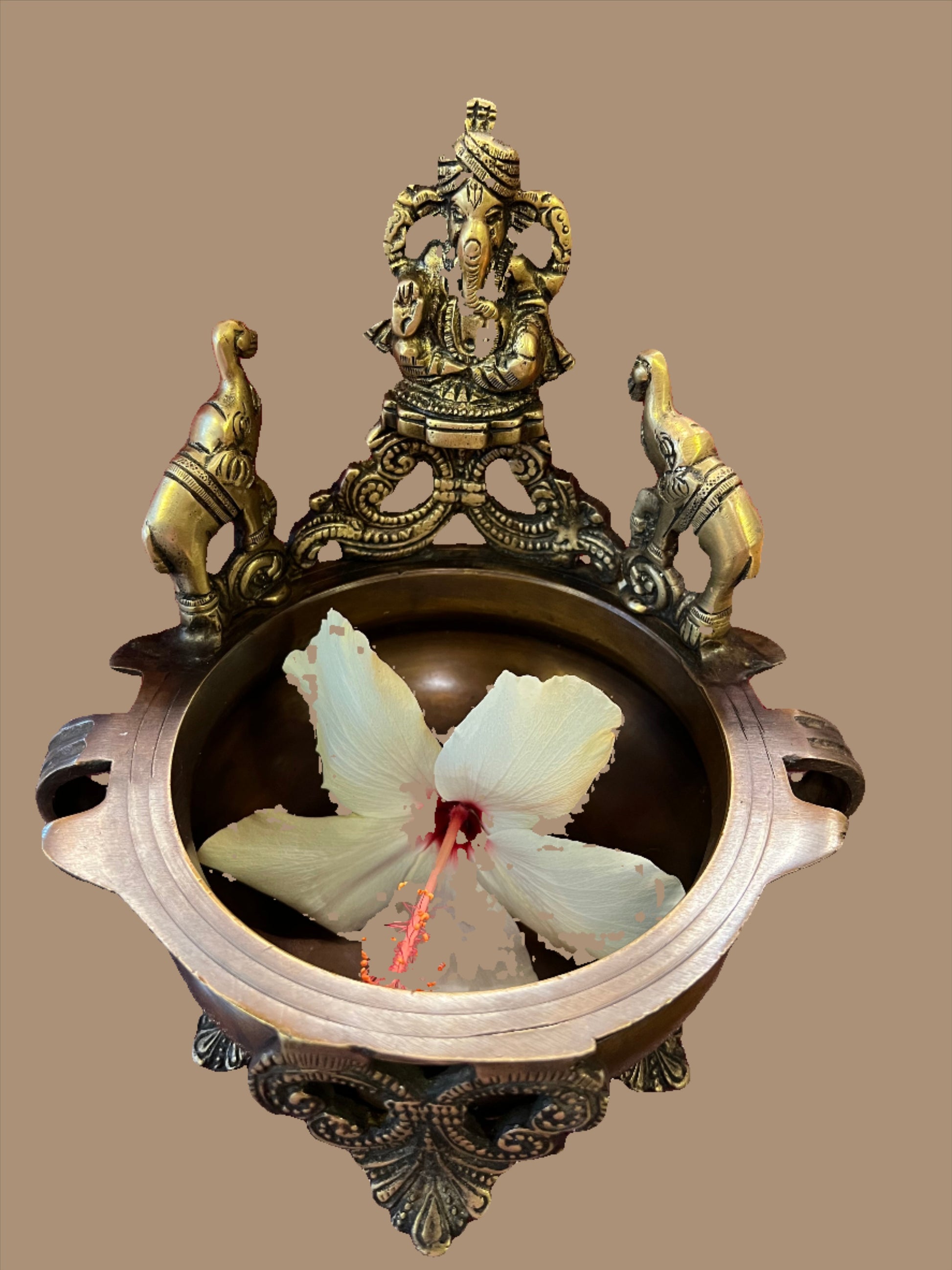 Indian Brassware Lamp Collection - product photo 1